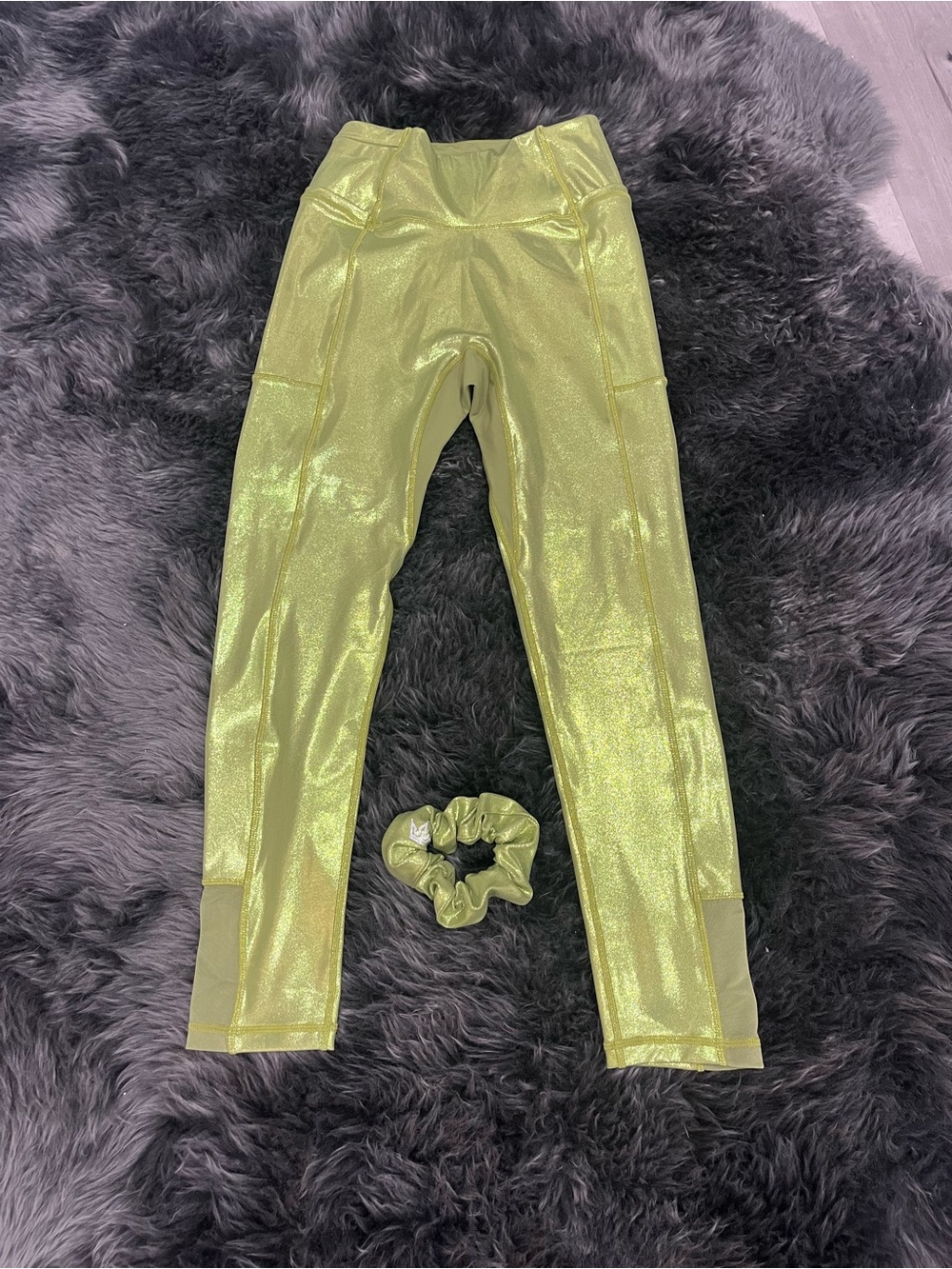 Crowned Athletics Kim Probable Shimmer High-Waisted Lime Leggings Scrunchie SM